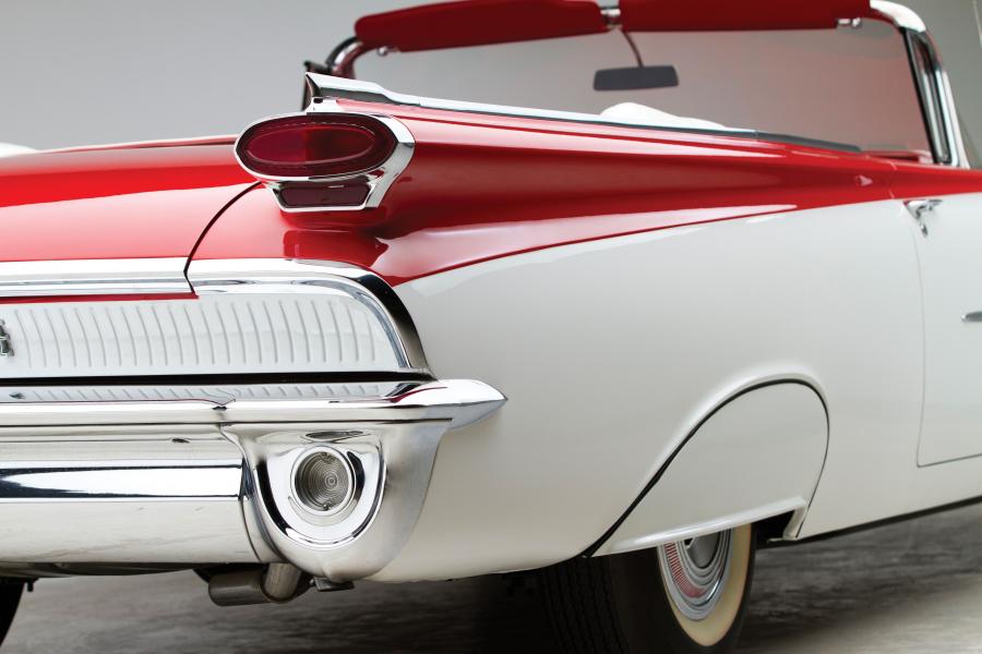  Oldsmobile Dynamic 88 Convertible 1959 года  (фото 15 из 20)
